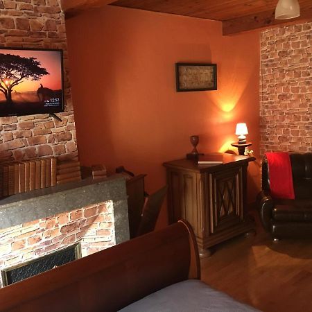 Casa Du Bassin Bed & Breakfast กัสเตลโนดารี ภายนอก รูปภาพ